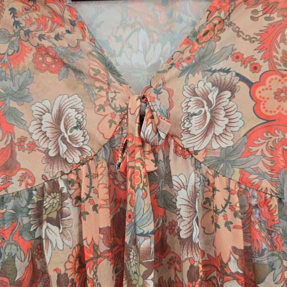 SHEIN Women's Mesh Sheer Floral Paisley Boho Bell Sleeve V Neck Top Size Small - Picture 4 of 11